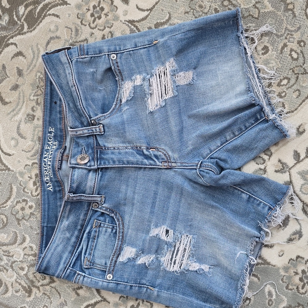 American Eagle Midi Shorts